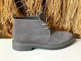 Calvin Klein Jae Gray Suede Chukka Boots Mens Shoes SIZE 7