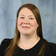 Avery Roe's Instagram, Twitter & Facebook