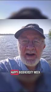 It was great to catch up with one of our World of Wildlife 2025 presenters, Elliot  Leach! #sarahpye #woodfordfolkfestival #wildlife #wildlifeconservation  #woodford