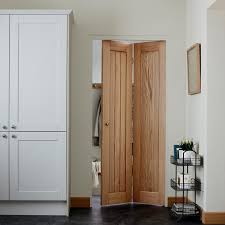 We are committed to offering the best range of replacement kitchen and wardrobe doors at the very best price. Kitchen Door Ideas Howdens
