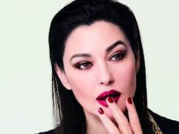 We tried to answer this curious question with. Monica Bellucci On Her Beauty Secrets And Favorite Makeup Range