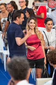 The competition had one winner only, but the entries in the young artists category had to go through an elimination round, while big artists were directly admitted to the final round. Giorgia Rossi E Alessio Conti Galeotta Fu Mediaset Foto Kikapress Com