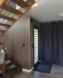 Einfache montiere dank nut und feder verbindung an den längsseiten. Die 23 Besten Ideen Zu Holzlamellen Wand Holzlamellen Wand Lamellen Holzlamellenwand