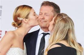 Die anderen celebs sichtlich erschrocken. Til Schweiger Ist Richtig Dolle Verliebt