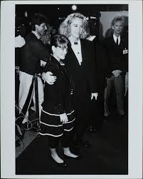 Sep 29, 2010 · clementine ford will exit the young and the restless in november. Clementine Ford Cybill Sheperd Cybill Shepherd Original Photo Hollywood Candid Ebay