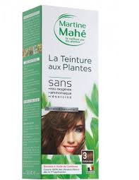 Quand les cheveux blancs commencent à se multiplier, mieux vaut se tourner vers une coloration permanente. Coloration Bio On A Teste La Coloration Naturelle Vegetale Cosmopolitan Fr