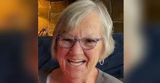 Jennifer Shick's Instagram, Twitter & Facebook