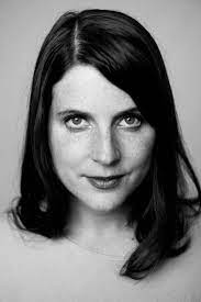 Die verfilmung der verbrechen im zdf scheitert nun an der vorlage. Ariadne Von Schirach Die Eigene Lacherlichkeit Umarmen Der Spiegel