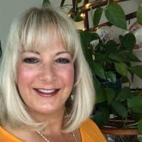 Victoria Spinzig (she/her/hers)