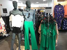 Shop a great selection of home at nordstrom rack. Tj Maxx And Nordstrom Rack Which Store Is Better