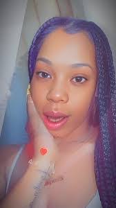 Alicia Samuels's Instagram, Twitter & Facebook