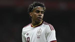 Yamal deve desfalcar a Espanha na estreia da Copa do Mundo