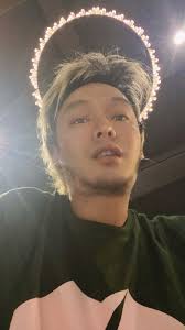 Follow them on weibo @徐真真2real #1 stop for chinese hip hop 中国说唱subscribe to zhong.tv and stay updated with the best chinese hip hop music on the web. Hxain9zashrijm