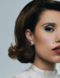 RAYE, Amma, and Absolutely