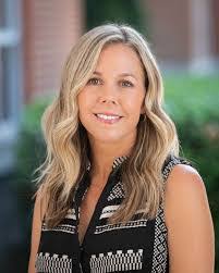 Christine Coates's Instagram, Twitter & Facebook