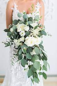A popular flower for late spring and early summer weddings is peonies. Pin By Jenny Friesen On Wedding Bridal Bouquet Summer Cascading Wedding Bouquets Flower Bouquet Wedding