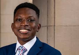 Crescent On The Yard