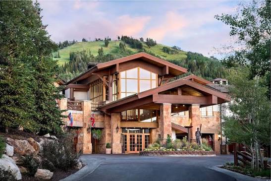 Stein Eriksen Lodge wedding venue in Park City, Utah