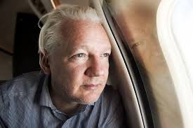 So few critics, so many poets