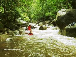 Masuk pasar payang dahulu untuk beli kasut hud naufal. Air Terjun Sekayu Tempat Best Mandi Manda Di Terengganu