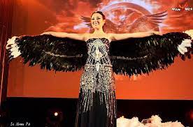4.7 out of 5 stars. Katniss Everdeen Wedding Dress Trasformation Mockingjay From Hunger Games Catching Fire Follow Me On Fb Ht Hunger Games Costume Katniss Everdeen Hunger Games