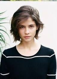 24 Paneykola Xtenismata Gia Kare Mallia Tomboy Hairstyles Hair Muse Messy Hairstyles