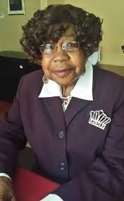 Cora Manning's Instagram, Twitter & Facebook