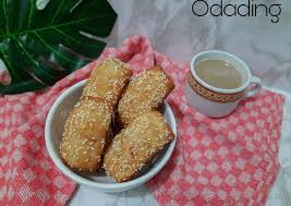 Tampilannya cantik dan warnanya kontras sekali sehingga bagus banget buat isian snack box dan disuguhkan di berbagai acara di rumah atau kantor. 7 Resep Odading Roti Goreng Bolang Baling Anti Gagal Resep Nusantara