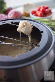 Copycat Melting Pot Traditional Swiss Fondue Recipe Melting Pot Recipes Diy Easy Recipes Diy Food Recipes