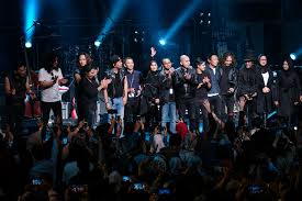 Ella live istana budaya 2019. Pentas Istana Budaya Panas Dengan Aksi Lincah Ratu Rock Malaysia Remaja