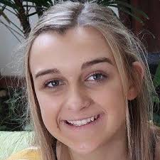 Carly Reese's Instagram, Twitter & Facebook