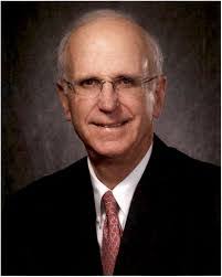 Lester Isbell's Instagram, Twitter & Facebook