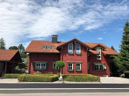 Haus theresia is set in rieden am forggensee. Https Www Xn Fssen Online Dlb De