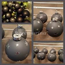 mijn oude kerstballen gepimpt met decoverf een badje gemaakt van deco verf van de action dit verdund kerstballen kerstmis decoratie knutselen kerst ornament