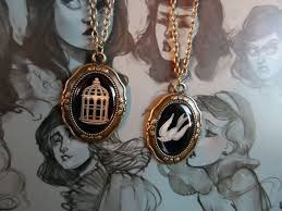 Bioshock Infinite Bird Or Cage Meaning Bioshock Infinite Bird Cage Necklace Bioshock Infinite Bioshock Infinite