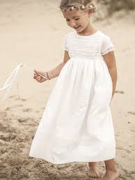 Allure Poetique Alliant Romantisme Et Elegance A Une Pointe De Style Retro Cette Robe C Princess Flower Girl Dresses Cute Wedding Outfits Wedding Kids Outfit