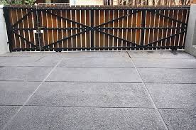 Itulah beberapa jenis material yang cocok untuk lantai carport di rumah anda. Tips Agar Lantai Carport Indah Dan Aman Idea