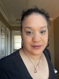 SELFIE SATURDAY! Comment with your favorite selfie 😍