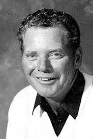 Earl Cotton's Instagram, Twitter & Facebook