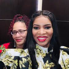 This first pic is for my kids!! @davidhenrie is a great young man and a  super star !!! I sent this pic to my kids and they responded in all caps!!  Hehe!