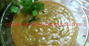 Sate daging dan jerohan sapi yang sudah berbumbu, kemudian disiram dengan saus kental berwarna kuning atau jingga bercitarasa gurih dan. Cara Membuat Kuah Sate Padang Resep Masakan Indonesia