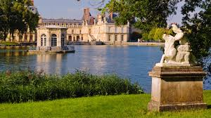 A walk through the history of french chateau. Chateau De Fontainebleau Un Parcours De Visite Remanie Belles Demeures