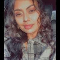 Mayra Roman's Instagram, Twitter & Facebook