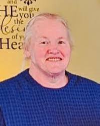 Celia Yoder's Instagram, Twitter & Facebook