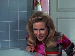 This is a pet accessory with an appearance related to the halloween event 2020. Bewitched S7 E1 To Go Or Not To Go That Is The Question Elizabeth Montgomery Elizabeth Montgomery Bewitched Elizabeth Montgomery Agnes Moorehead