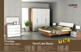 Popülerliğini hiçbir zaman kaybetmeyen klasik abajur modelleri içerisinde genellikle ahşap görünümlü ve ağaç renklerinde üretilen alternatifler bulunmakla beraber, klasik. Tekzen Yatak Odasi Takimlari Ve Yeni Sezon Fiyatlari 2020