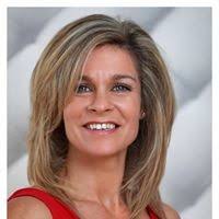 Donna Duffield's Instagram, Twitter & Facebook