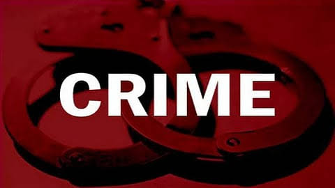 छत्रपती संभाजीनगरमध्ये पत्नी-मुलीसमोर तरुणावर धारदार कात्रीने जीवघेणा हल्ला; डोक्यात रुतली कात्री, तिघांना अटक