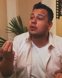 Alma Quinonez's Instagram, Twitter & Facebook