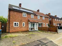 4 bedroom detached house for sale in valley road, ipswich ip1. Houses For Sale To Rent In Ip1 6be Beechcroft Road Castle Hill Ipswich